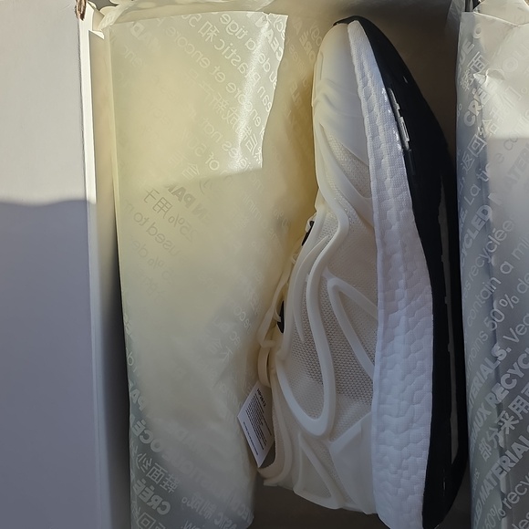 Adidas x Stella McCartney UltraBOOST Speed main image 7